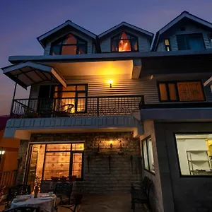Alaya 5 Bhk With Hill View - Meridian Oak , Shimla India