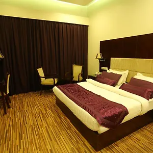 Mohan Vilaas *** Delhi (National Capital Territory of India)