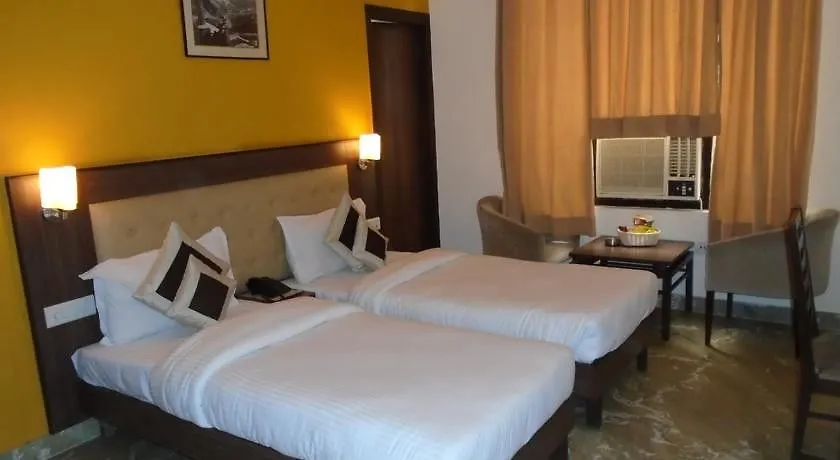 Inn Tawang Near B L Kapoor Hospital A Well Hygiene Hotel Delhi   Delhi (National Capital Territory of India)