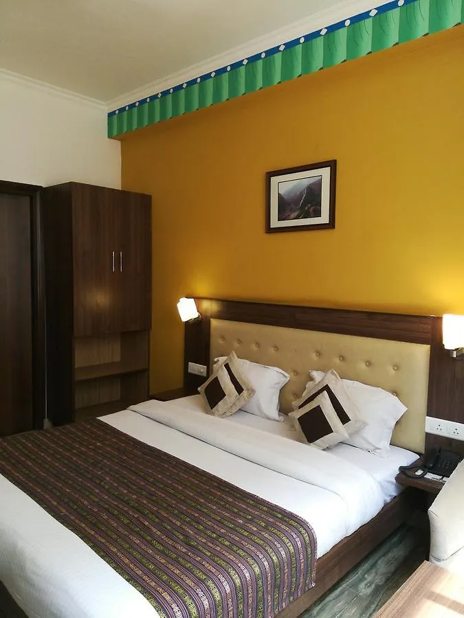 Inn Tawang Near B L Kapoor Hospital A Well Hygiene Hotel Delhi  Delhi (National Capital Territory of India)