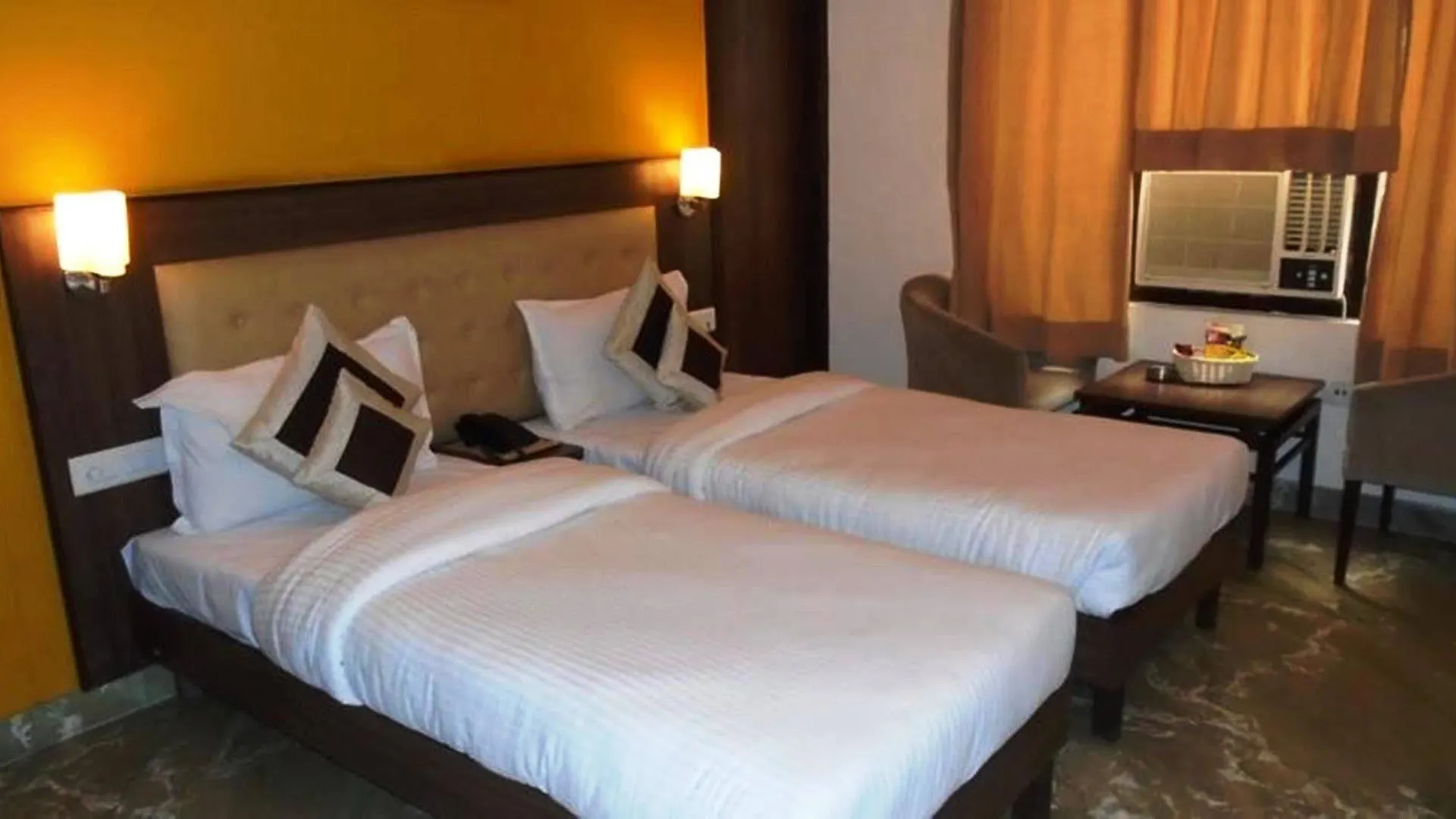 Inn Tawang Near B L Kapoor Hospital A Well Hygiene Hotel Delhi  3*, Delhi (National Capital Territory of India) India