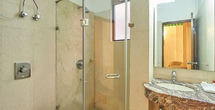 Inn Tawang Near B L Kapoor Hospital A Well Hygiene Hotel Delhi